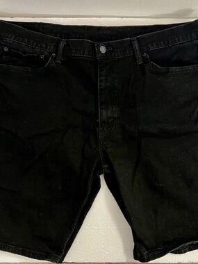 Men's vintage Levi Strauss 511 denim shorts. W40